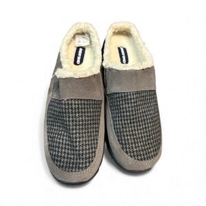 Skechers Women Gray Slippers